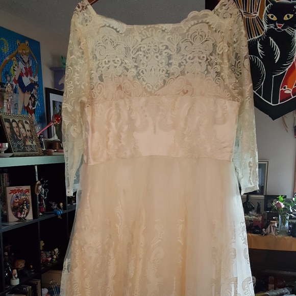 Modcloth Wedding/Prom dress - Picture 4 of 10